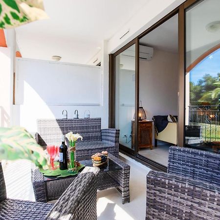 L'Ange Gardien Ap4269 By Riviera Holiday Homes Villefranche-sur-Mer Eksteriør bilde